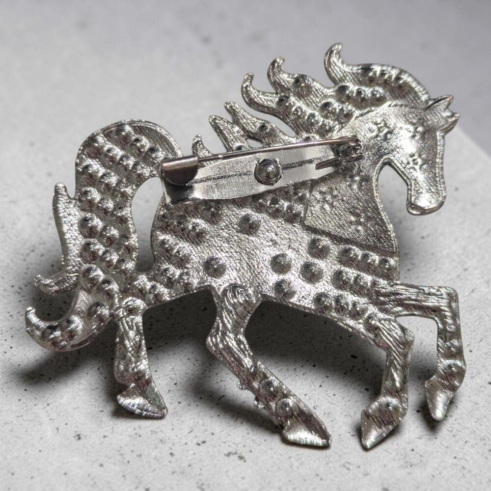 USA Patriotic Horse Brooch Pin, Fourth of July Jewelry, American Flag Lapel Pin - Picture 4 of 5